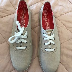 Keds shoes brand new size 8.5